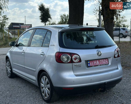 Серый Фольксваген Гольф Плюс, объемом двигателя 1.6 л и пробегом 221 тыс. км за 6400 $, фото 15 на Automoto.ua