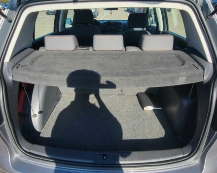 Серый Фольксваген Гольф Плюс, объемом двигателя 1.6 л и пробегом 181 тыс. км за 6000 $, фото 6 на Automoto.ua