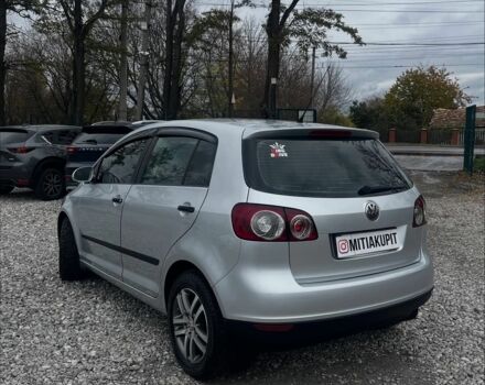 Серый Фольксваген Гольф Плюс, объемом двигателя 0 л и пробегом 200 тыс. км за 5500 $, фото 3 на Automoto.ua