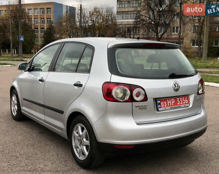 Серый Фольксваген Гольф Плюс, объемом двигателя 1.6 л и пробегом 202 тыс. км за 6800 $, фото 4 на Automoto.ua