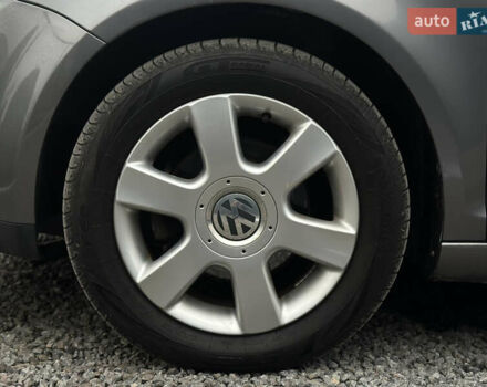 Сірий Фольксваген Golf Plus, об'ємом двигуна 1.6 л та пробігом 202 тис. км за 6500 $, фото 45 на Automoto.ua