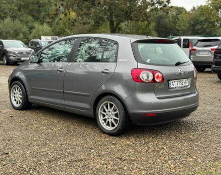 Серый Фольксваген Гольф Плюс, объемом двигателя 1.6 л и пробегом 232 тыс. км за 5900 $, фото 5 на Automoto.ua