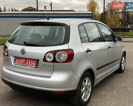 Серый Фольксваген Гольф Плюс, объемом двигателя 1.6 л и пробегом 202 тыс. км за 6800 $, фото 6 на Automoto.ua