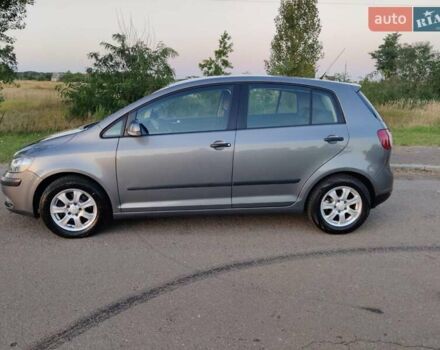 Серый Фольксваген Гольф Плюс, объемом двигателя 1.6 л и пробегом 175 тыс. км за 5999 $, фото 16 на Automoto.ua