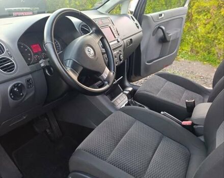 Серый Фольксваген Гольф Плюс, объемом двигателя 1.6 л и пробегом 217 тыс. км за 7400 $, фото 56 на Automoto.ua