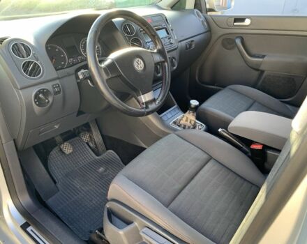 Серый Фольксваген Гольф Плюс, объемом двигателя 2 л и пробегом 292 тыс. км за 7350 $, фото 10 на Automoto.ua