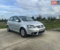 Серый Фольксваген Гольф Плюс, объемом двигателя 1.6 л и пробегом 240 тыс. км за 6850 $, фото 1 на Automoto.ua