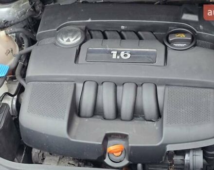 Серый Фольксваген Гольф Плюс, объемом двигателя 1.6 л и пробегом 230 тыс. км за 7999 $, фото 2 на Automoto.ua