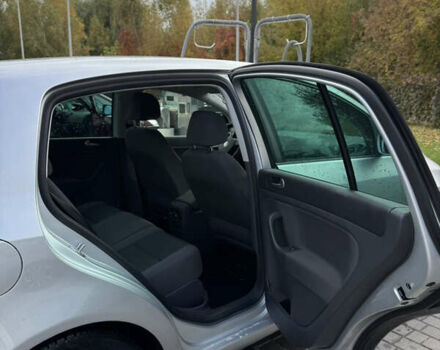 Фольксваген Гольф Плюс 2006 в Ровно на Automoto.ua Серый Фольксваген Гольф Плюс, объемом двигателя 1.6 л и пробегом 213 тыс. км за 5500 $, фото 6 на Automoto.ua