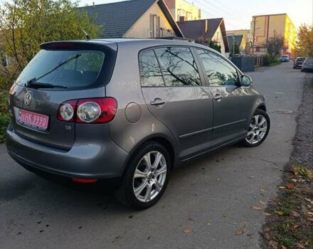 Серый Фольксваген Гольф Плюс, объемом двигателя 1.6 л и пробегом 217 тыс. км за 7400 $, фото 16 на Automoto.ua