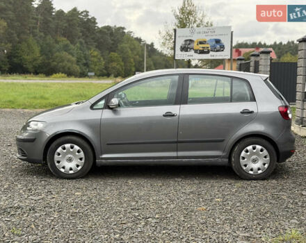Фольксваген Гольф Плюс 2006 в Луцке на Automoto.ua Серый Фольксваген Гольф Плюс, объемом двигателя 1.6 л и пробегом 216 тыс. км за 4800 $, фото 3 на Automoto.ua