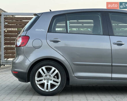 Сірий Фольксваген Golf Plus, об'ємом двигуна 1.6 л та пробігом 260 тис. км за 6799 $, фото 22 на Automoto.ua
