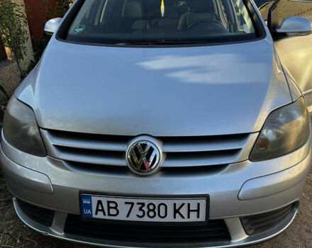 Серый Фольксваген Гольф Плюс, объемом двигателя 1.39 л и пробегом 192 тыс. км за 5800 $, фото 2 на Automoto.ua