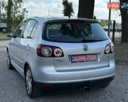 Серый Фольксваген Гольф Плюс, объемом двигателя 1.6 л и пробегом 221 тыс. км за 6400 $, фото 14 на Automoto.ua
