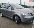 Сірий Фольксваген Golf Plus, об'ємом двигуна 1.6 л та пробігом 241 тис. км за 7000 $, фото 5 на Automoto.ua
