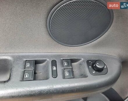 Серый Фольксваген Гольф Плюс, объемом двигателя 1.6 л и пробегом 212 тыс. км за 6100 $, фото 20 на Automoto.ua