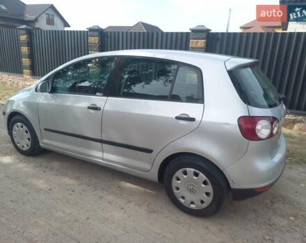 Фольксваген Гольф Плюс 2006 в Сарнах на Automoto.ua Серый Фольксваген Гольф Плюс, объемом двигателя 1.4 л и пробегом 213 тыс. км за 4999 $, фото 7 на Automoto.ua