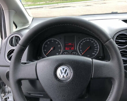 Серый Фольксваген Гольф Плюс, объемом двигателя 1.6 л и пробегом 202 тыс. км за 6800 $, фото 38 на Automoto.ua