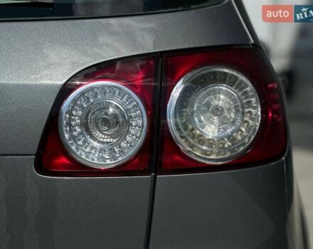 Серый Фольксваген Гольф Плюс, объемом двигателя 1.39 л и пробегом 212 тыс. км за 5500 $, фото 9 на Automoto.ua