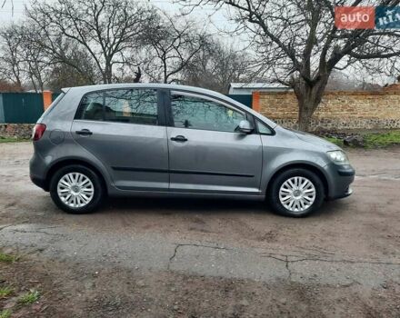 Сірий Фольксваген Golf Plus, об'ємом двигуна 1.6 л та пробігом 213 тис. км за 6750 $, фото 40 на Automoto.ua