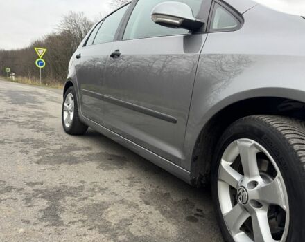 Серый Фольксваген Гольф Плюс, объемом двигателя 1.4 л и пробегом 226 тыс. км за 5300 $, фото 9 на Automoto.ua