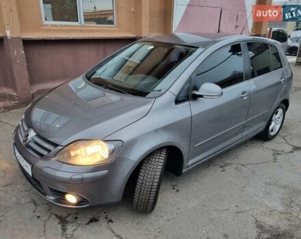 Сірий Фольксваген Golf Plus, об'ємом двигуна 1.9 л та пробігом 298 тис. км за 6500 $, фото 4 на Automoto.ua
