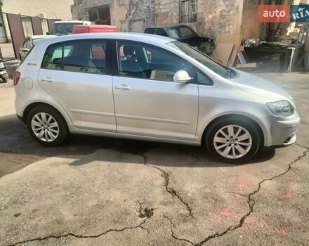 Фольксваген Гольф Плюс 2006 в Днепре (Днепропетровске) на Automoto.ua Серый Фольксваген Гольф Плюс, объемом двигателя 1.6 л и пробегом 190 тыс. км за 6500 $, фото 3 на Automoto.ua