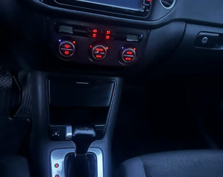 Сірий Фольксваген Golf Plus, об'ємом двигуна 1.6 л та пробігом 279 тис. км за 7100 $, фото 4 на Automoto.ua