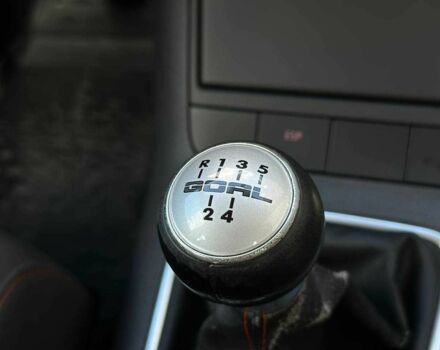 Серый Фольксваген Гольф Плюс, объемом двигателя 1.4 л и пробегом 212 тыс. км за 5500 $, фото 20 на Automoto.ua