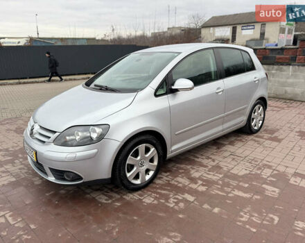 Серый Фольксваген Гольф Плюс, объемом двигателя 1.6 л и пробегом 188 тыс. км за 6450 $, фото 1 на Automoto.ua
