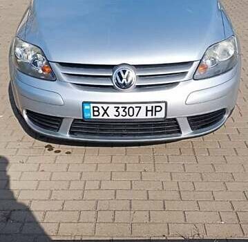 Фольксваген Гольф Плюс 2006 в Хмельницком на Automoto.ua Серый Фольксваген Гольф Плюс, объемом двигателя 1.6 л и пробегом 152 тыс. км за 7300 $, фото 9 на Automoto.ua