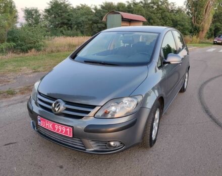 Серый Фольксваген Гольф Плюс, объемом двигателя 1.6 л и пробегом 175 тыс. км за 5999 $, фото 1 на Automoto.ua