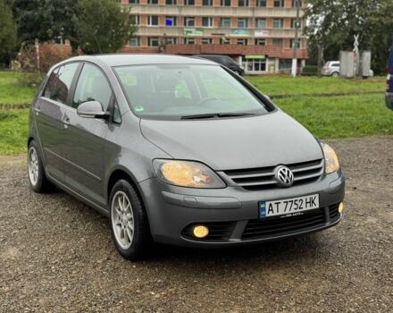 Серый Фольксваген Гольф Плюс, объемом двигателя 1.6 л и пробегом 232 тыс. км за 5900 $, фото 10 на Automoto.ua