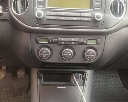 Фольксваген Гольф Плюс 2006 в Днепре (Днепропетровске) на Automoto.ua Серый Фольксваген Гольф Плюс, объемом двигателя 1.6 л и пробегом 190 тыс. км за 6500 $, фото 16 на Automoto.ua