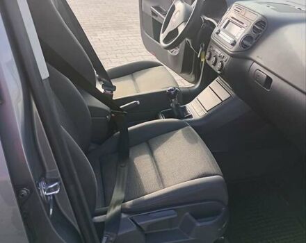 Сірий Фольксваген Golf Plus, об'ємом двигуна 1.6 л та пробігом 206 тис. км за 5700 $, фото 8 на Automoto.ua