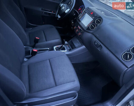 Сірий Фольксваген Golf Plus, об'ємом двигуна 1.6 л та пробігом 279 тис. км за 7100 $, фото 16 на Automoto.ua