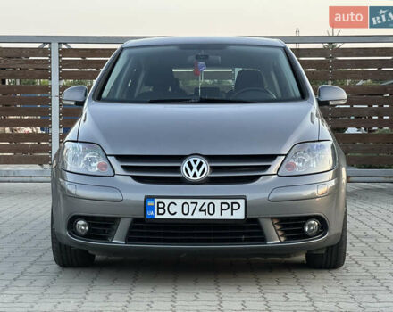 Сірий Фольксваген Golf Plus, об'ємом двигуна 1.6 л та пробігом 260 тис. км за 6799 $, фото 25 на Automoto.ua