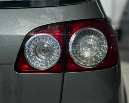 Серый Фольксваген Гольф Плюс, объемом двигателя 1.4 л и пробегом 212 тыс. км за 5500 $, фото 7 на Automoto.ua