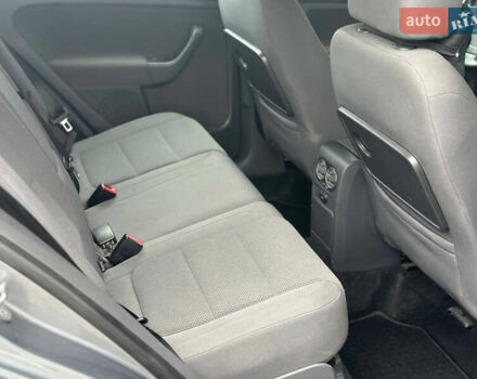 Серый Фольксваген Гольф Плюс, объемом двигателя 1.6 л и пробегом 215 тыс. км за 5499 $, фото 13 на Automoto.ua