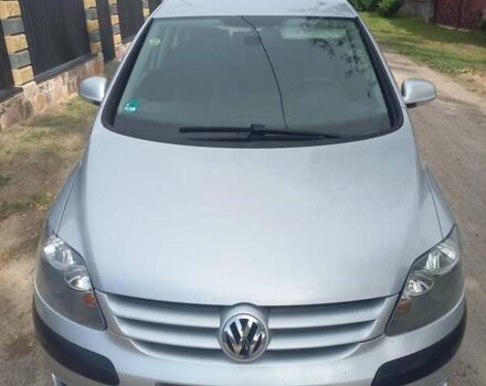 Фольксваген Гольф Плюс 2006 в Сарнах на Automoto.ua Серый Фольксваген Гольф Плюс, объемом двигателя 1.4 л и пробегом 213 тыс. км за 4999 $, фото 2 на Automoto.ua