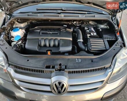 Серый Фольксваген Гольф Плюс, объемом двигателя 1.6 л и пробегом 175 тыс. км за 5999 $, фото 12 на Automoto.ua