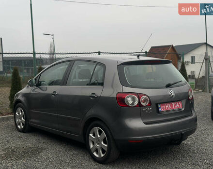 Сірий Фольксваген Golf Plus, об'ємом двигуна 1.6 л та пробігом 202 тис. км за 6500 $, фото 12 на Automoto.ua
