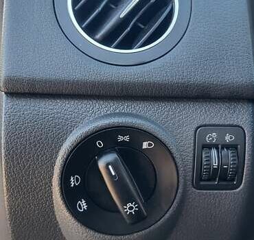 Сірий Фольксваген Golf Plus, об'ємом двигуна 1.6 л та пробігом 181 тис. км за 6200 $, фото 11 на Automoto.ua