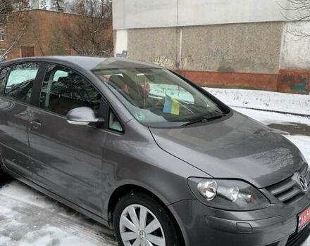 Серый Фольксваген Гольф Плюс, объемом двигателя 1.6 л и пробегом 206 тыс. км за 5999 $, фото 10 на Automoto.ua