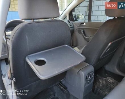 Серый Фольксваген Гольф Плюс, объемом двигателя 1.6 л и пробегом 272 тыс. км за 6500 $, фото 4 на Automoto.ua