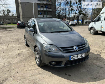 Сірий Фольксваген Golf Plus, об'ємом двигуна 1.6 л та пробігом 236 тис. км за 5200 $, фото 2 на Automoto.ua