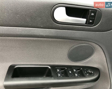 Серый Фольксваген Гольф Плюс, объемом двигателя 1.6 л и пробегом 202 тыс. км за 6800 $, фото 23 на Automoto.ua