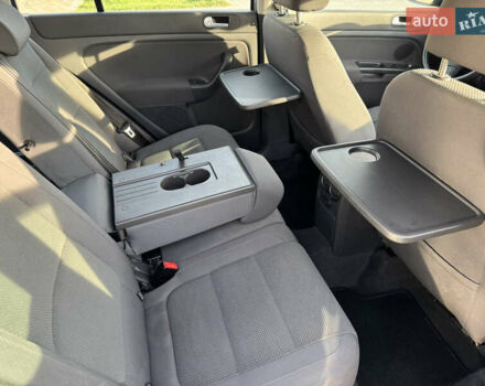 Серый Фольксваген Гольф Плюс, объемом двигателя 1.4 л и пробегом 174 тыс. км за 5650 $, фото 14 на Automoto.ua