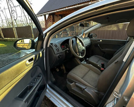 Серый Фольксваген Гольф Плюс, объемом двигателя 1.4 л и пробегом 191 тыс. км за 5900 $, фото 6 на Automoto.ua