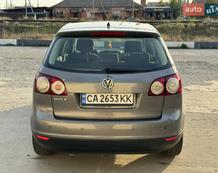 Серый Фольксваген Гольф Плюс, объемом двигателя 1.4 л и пробегом 174 тыс. км за 5650 $, фото 5 на Automoto.ua